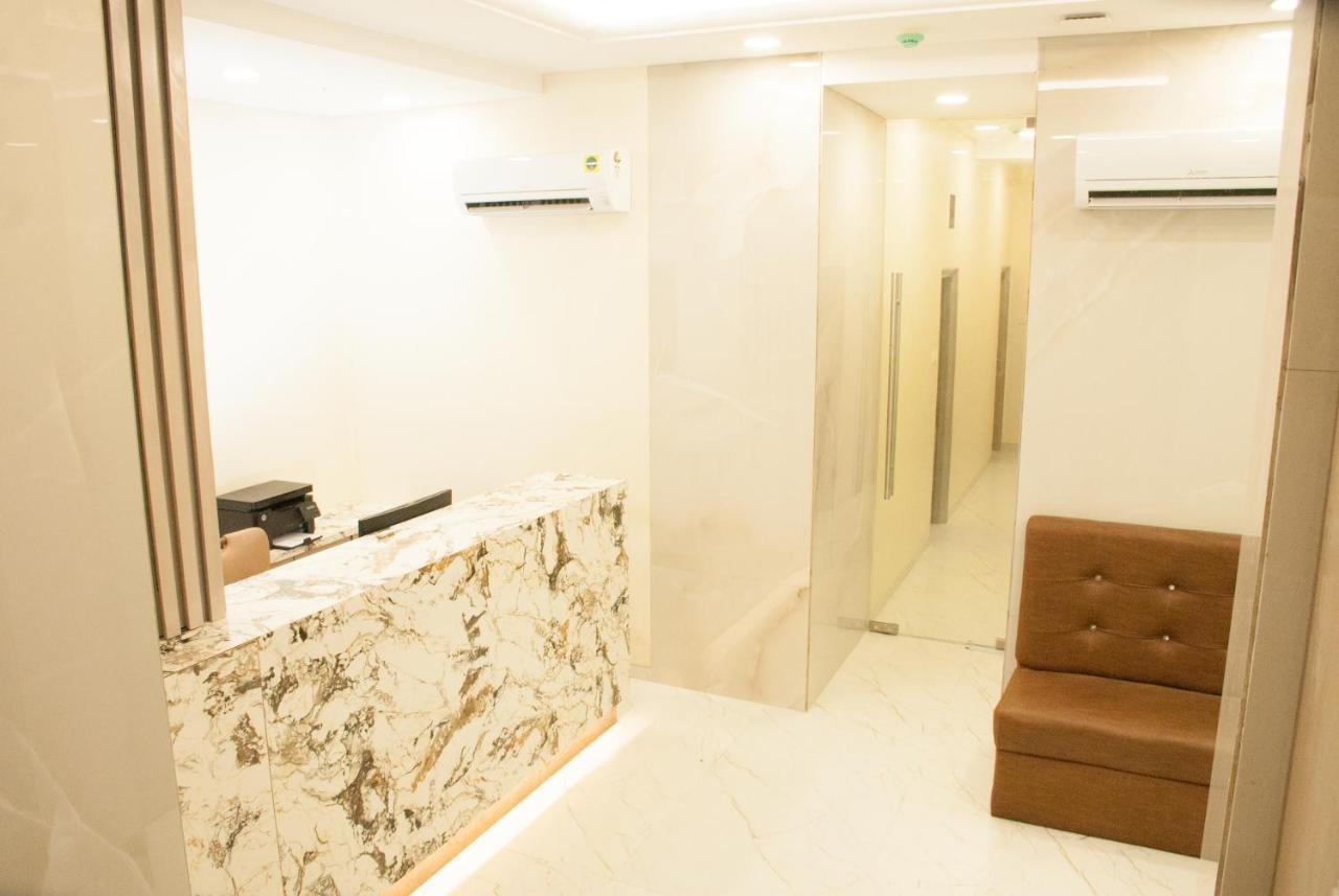 City Hotel Мумбаї Екстер'єр фото
