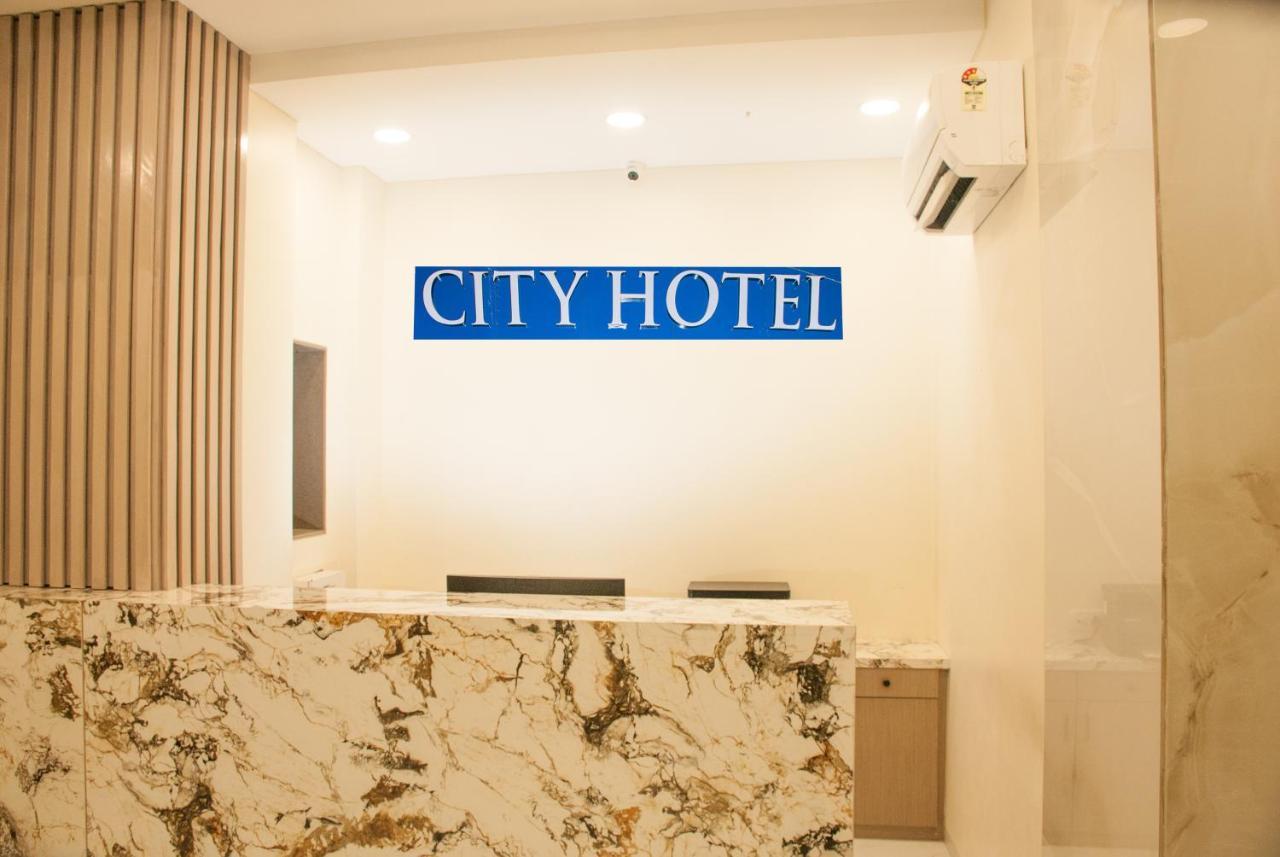 City Hotel Мумбаї Екстер'єр фото