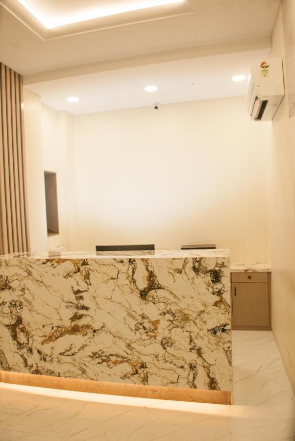 City Hotel Мумбаї Екстер'єр фото
