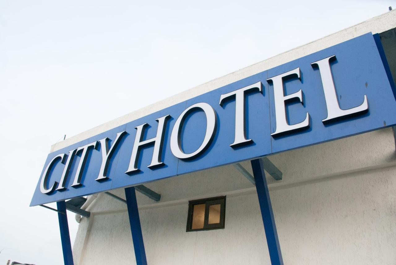 City Hotel Мумбаї Екстер'єр фото